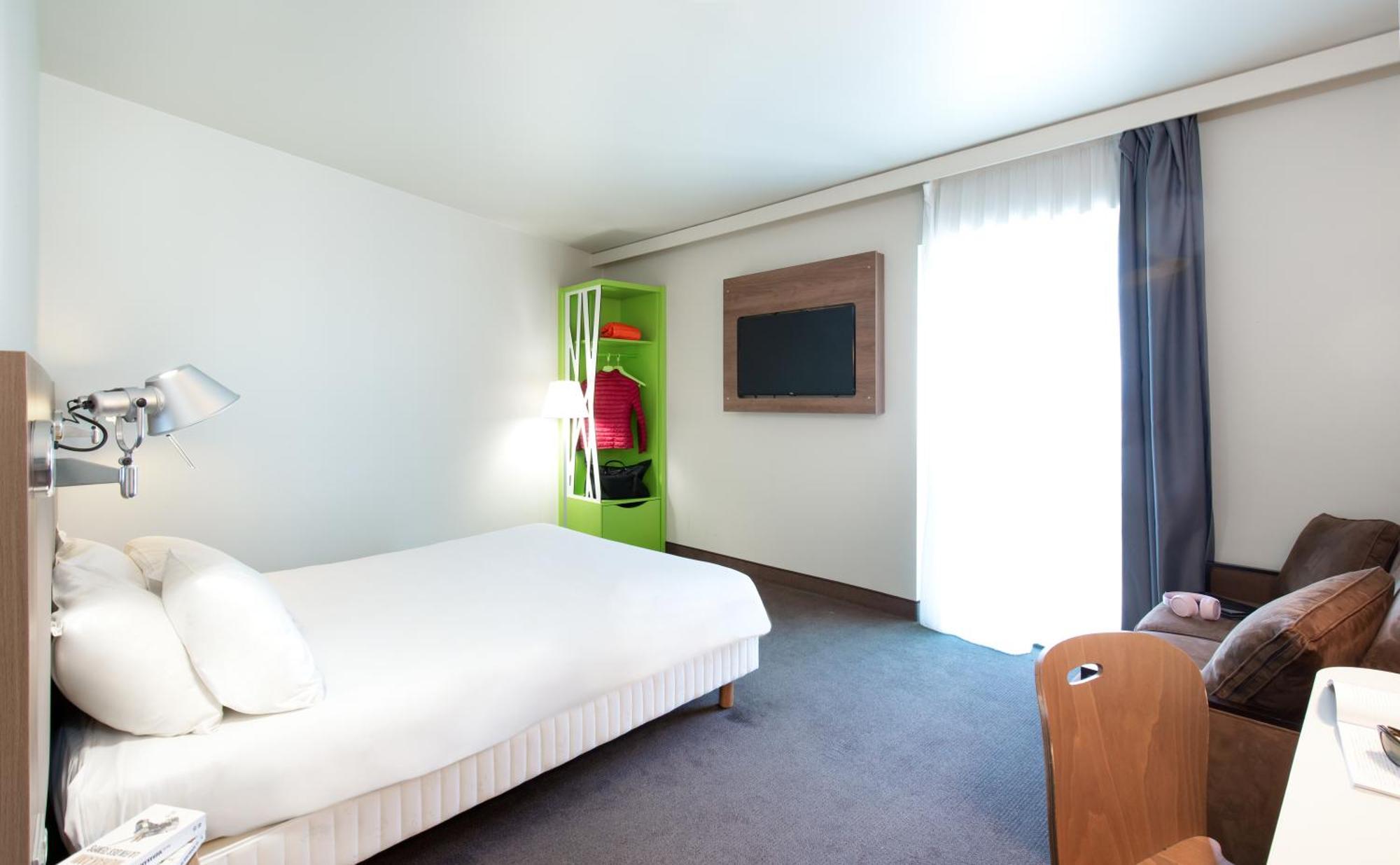 ก็องปานีล แคร์มง แฟรอง ซ็องทร์ Hotel แคลร์มงต์-แฟร์รองด์ ภายนอก รูปภาพ